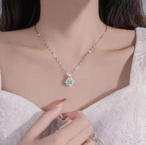Colar com pingente de girassol moissanite em prata esterlina S925