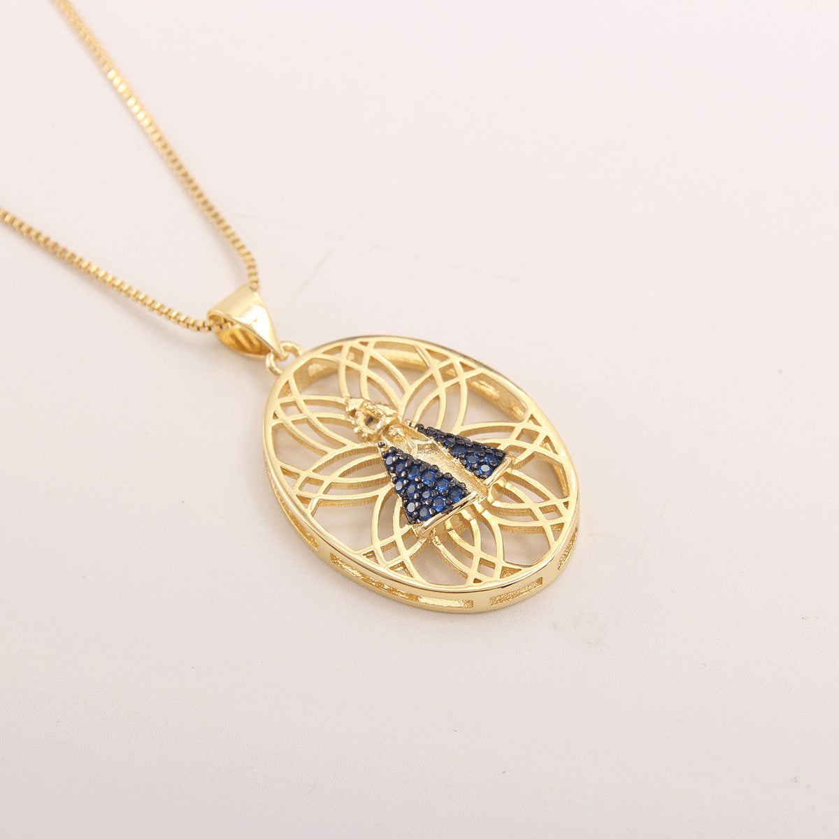 Colar Nossa Senhora Aparecida em Micro Zircônias Banhada a ouro 18k