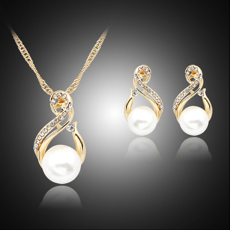 Colar de pérolas + conjunto de brincos Banhado a ouro 18k